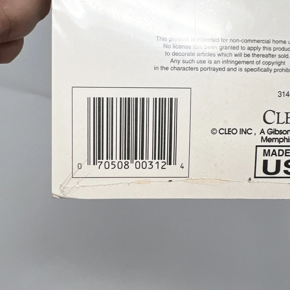 Vintage 1992 Jurassic Park 36 Self‎ Adhesive Stickers Cleo Inc USA Sealed T-Rex